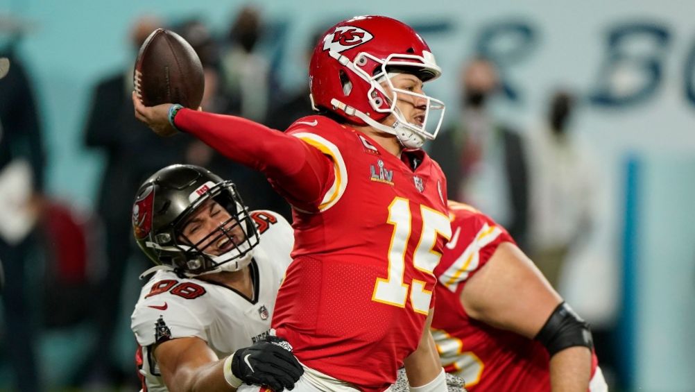 Patrick Mahomes en acción con Kansas City Chiefs