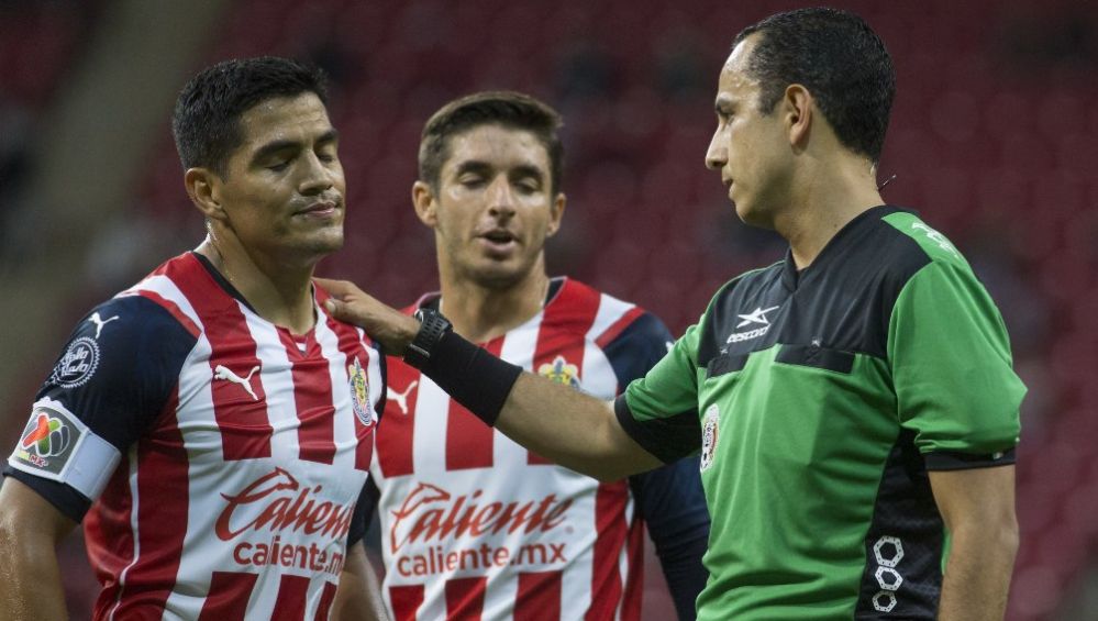 Chapo Sánchez en acción ante Atlético de San Luis