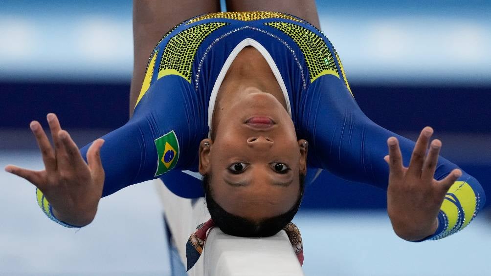 Rebeca Andrade durante su participación en los Juegos Olímpicos