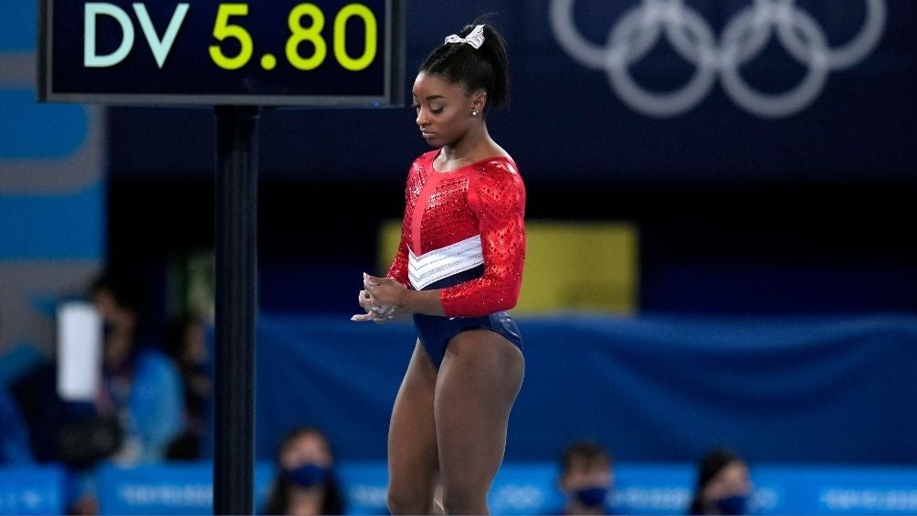 Simone Biles en una competencia 