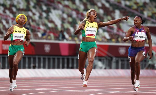 Elaine Thompson-Herah conquistó el oro