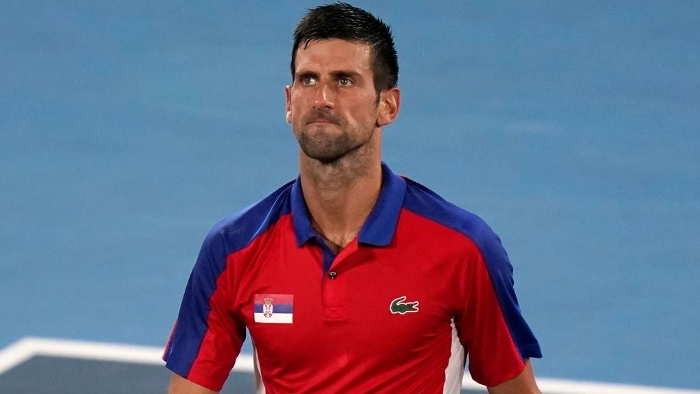 Djokovic se retira sin medalla