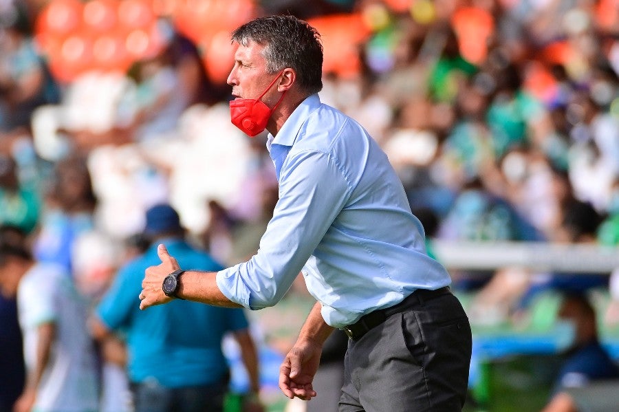 Robert Dante Siboldi en derrota vs León