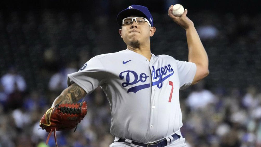 Julio Urías, en acción con los Dodgers