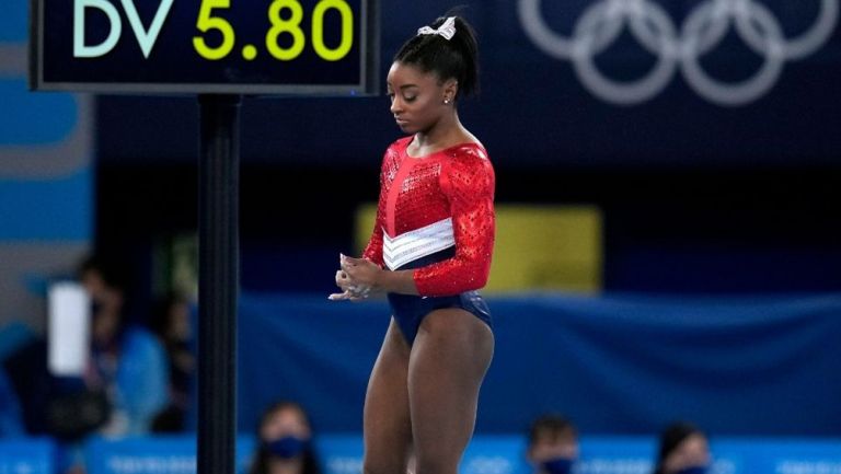 Simone Biles en una competencia