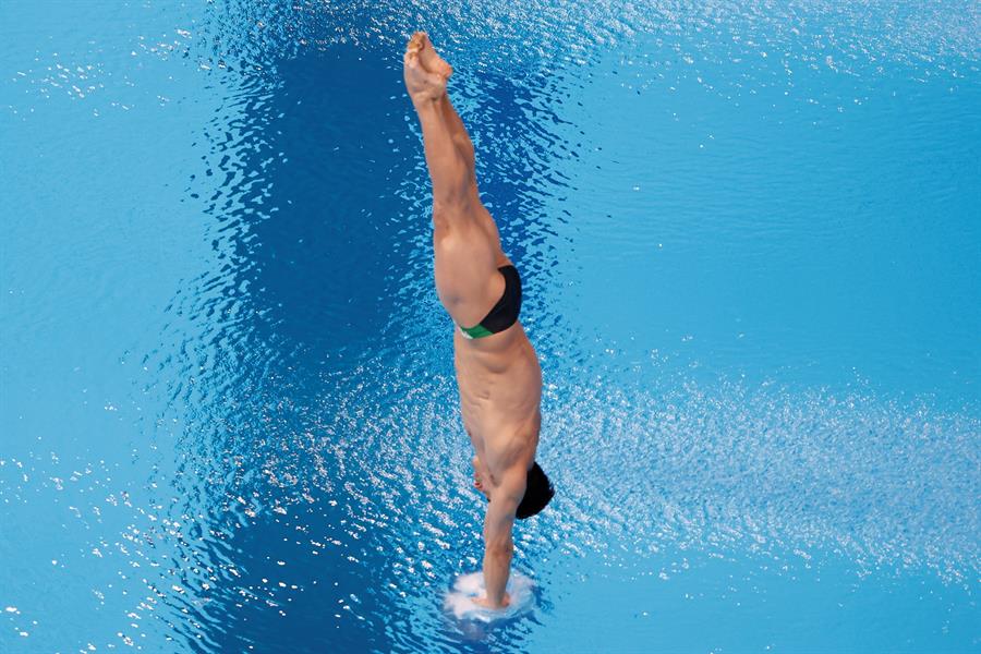 Rommel Pacheco en la Final de Trampolín de 3 metros