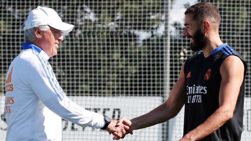 Carlo Ancelotti y Karim Benzema en Valdebas