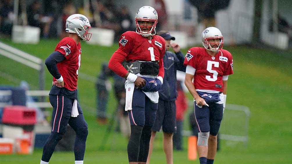 Cam Newton en el training camp de Pats