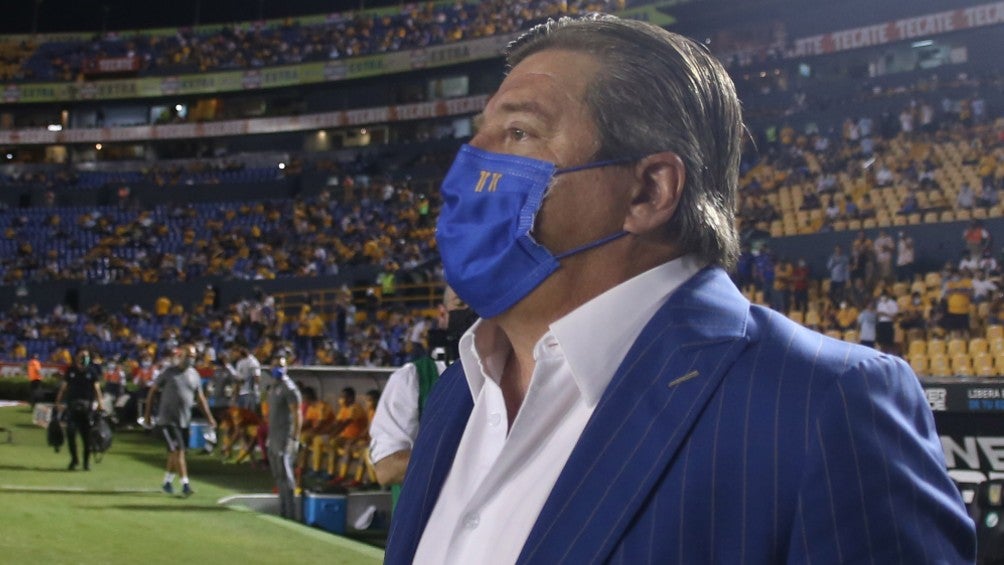 Miguel Herrera en acción con Tigres