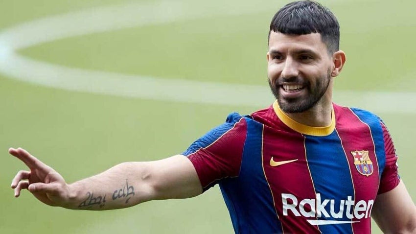 Sergio 'Kun' Agüero en su presentación con el Barcelona