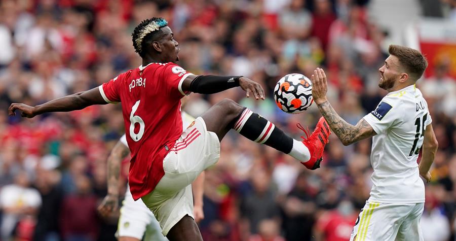 Paul Pogba durante un partido con Manchester United