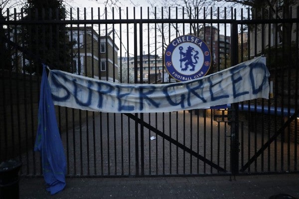 Aficionados del Chelsea se oponen a la Superliga