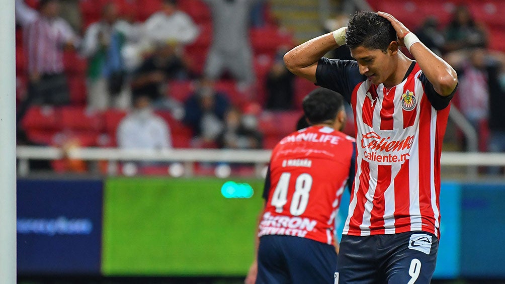 Ángel Zaldívar tras una falla con Chivas