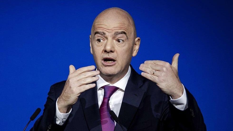 Gianni Infantino durante una conferencia