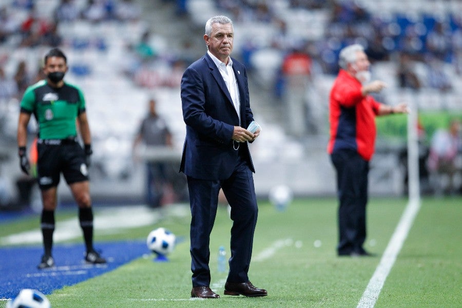 Javier Aguirre en empate vs Chivas