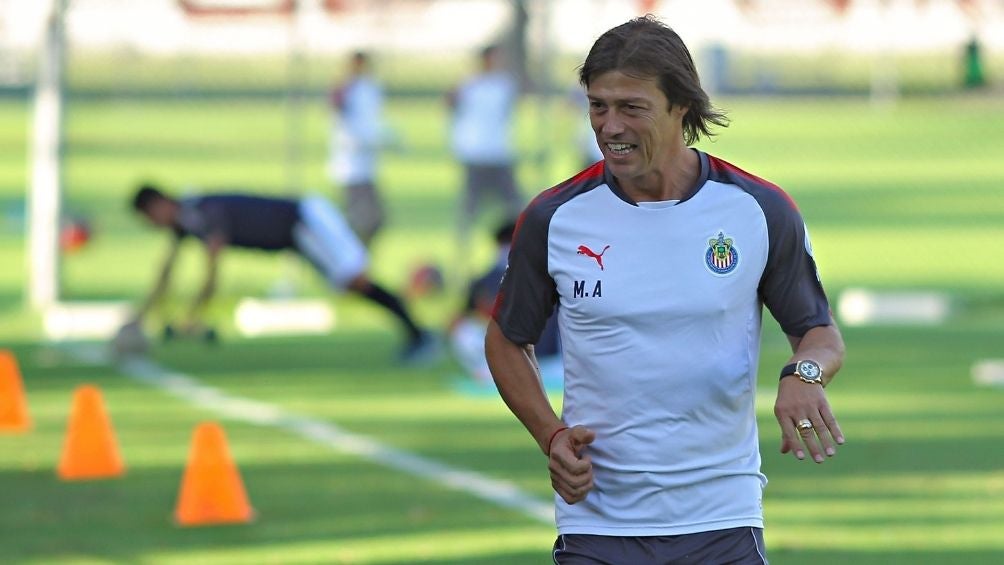 Almeyda durante su paso por Chivas