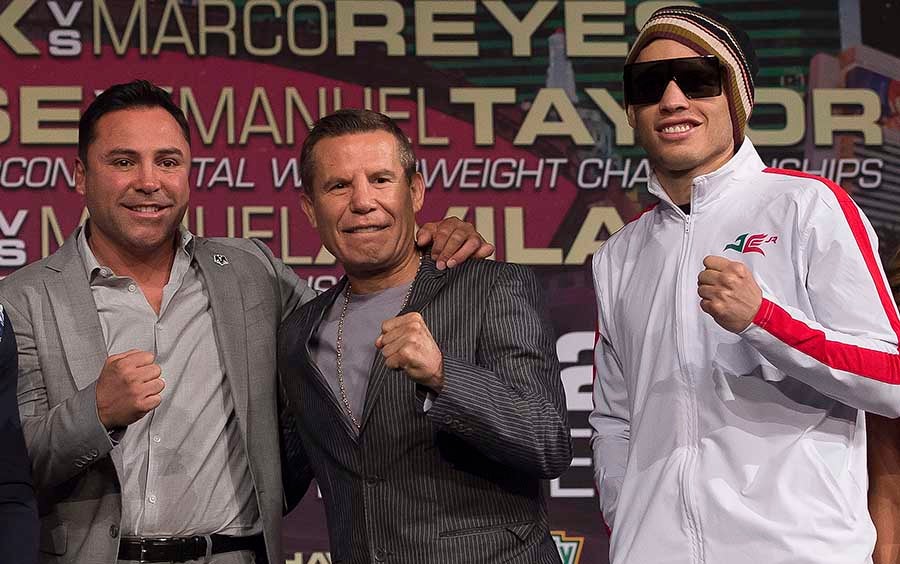 Julio César Chávez con el Junior y Óscar de la Hoya