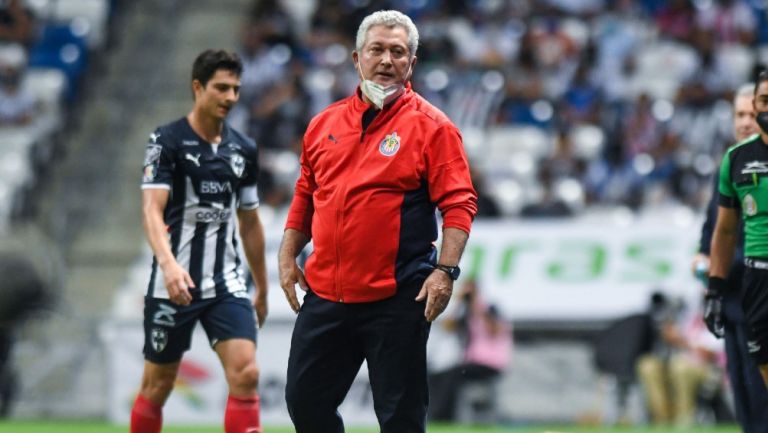 Víctor Manuel Vucetich, técnico de Chivas