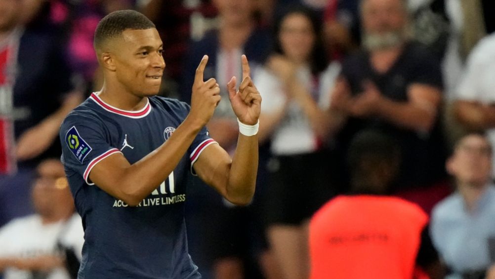 Mbappé tras anotar un gol a favor del PSG