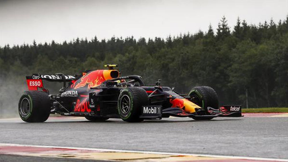 Checo Pérez, en una prueba de F1