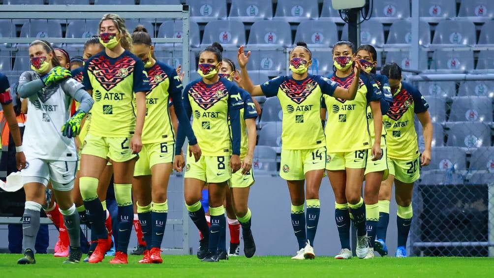 Las jugadoras del América durante un partido