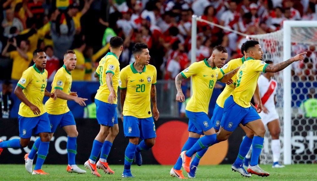 Brasil, en festejo de gol