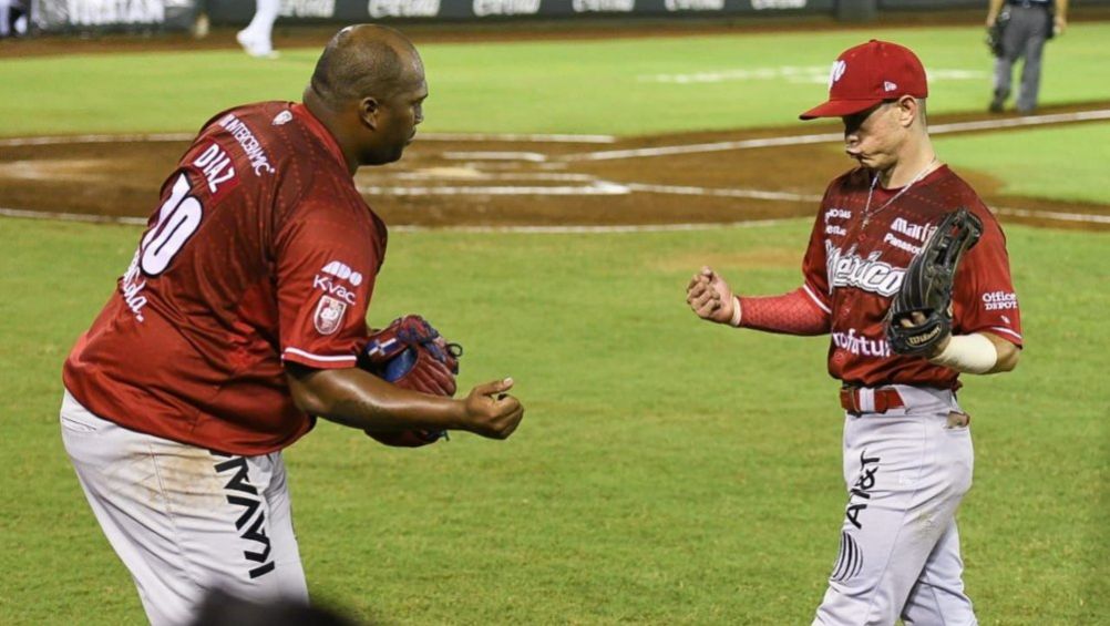 Jugadores de Diablos en festejo