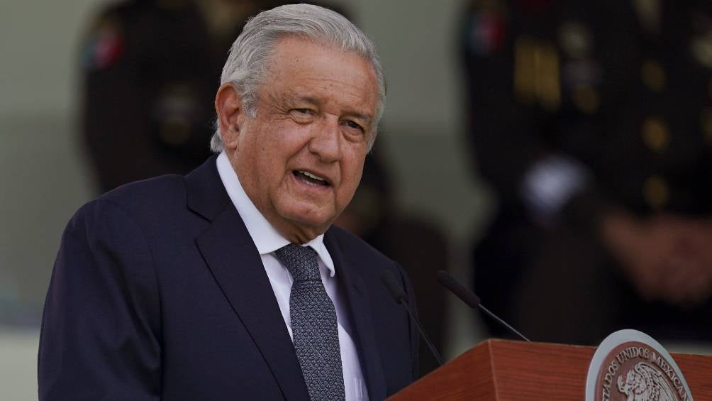 AMLO durante una conferencia de prensa