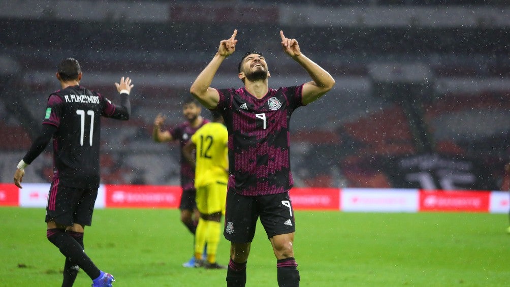 Henry Martín celebrando su gol ante Jamaica