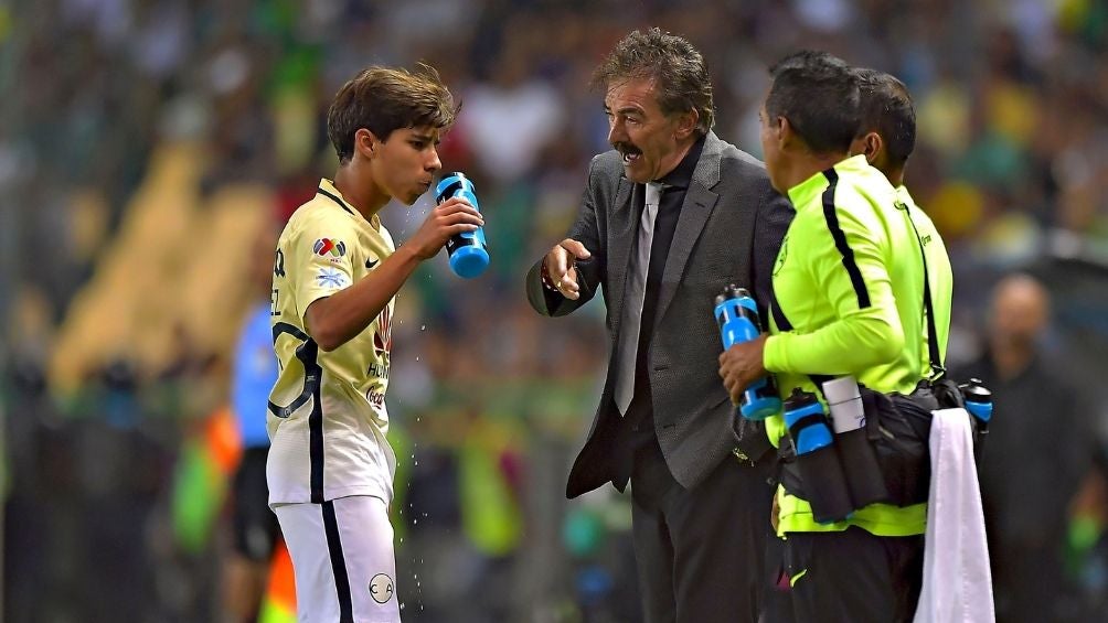 Lainez y La Volpe en su paso por América