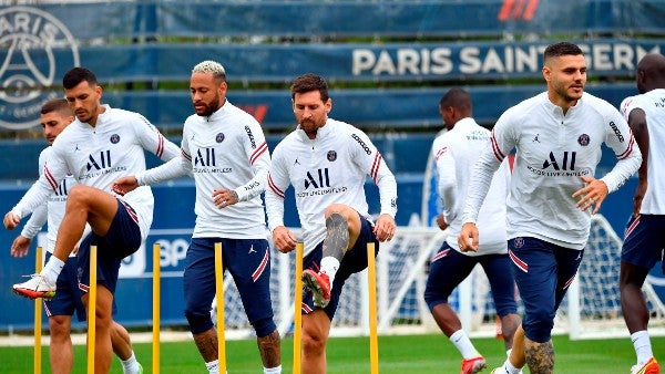 Neymar y Messi durante entrenamiento con el PSG