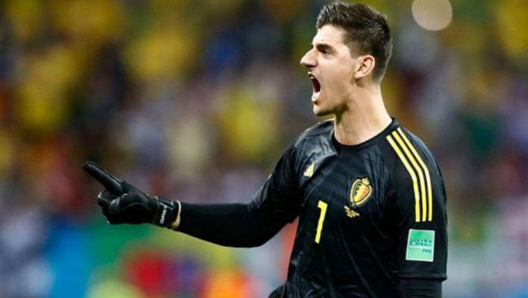 Courtois en festejo de un gol