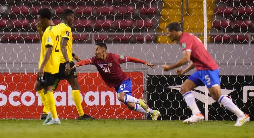 Jimmy Marín tras anotar gol a favor de Costa Rica