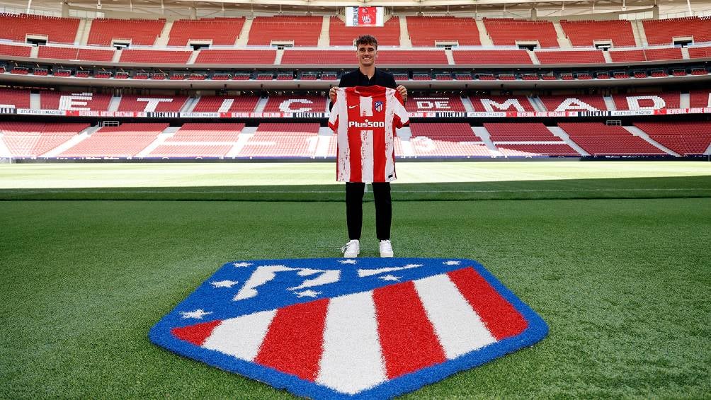 Griezmann en su presentación con el Atlético de Madrid