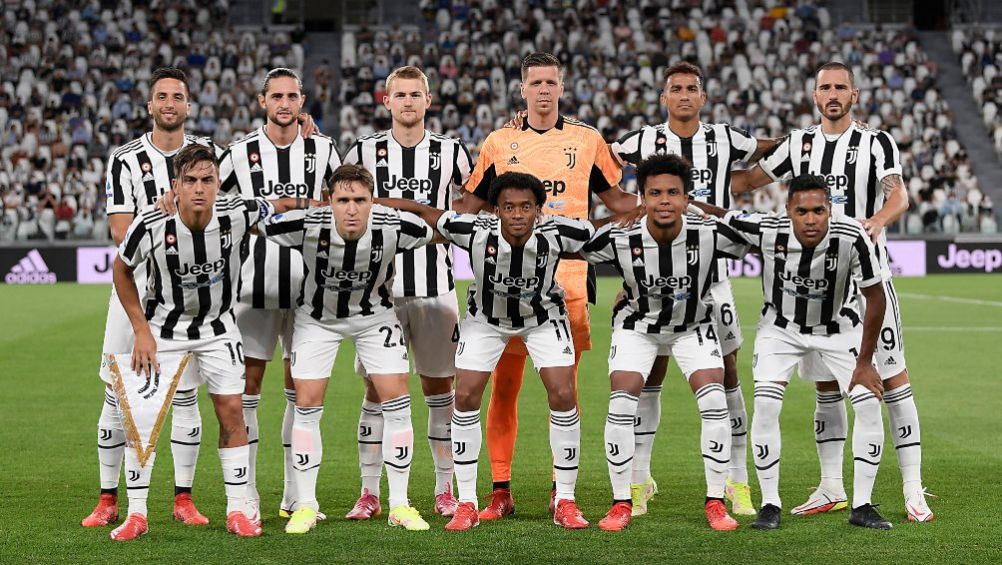 Jugadores de la Juventus previo a un partido de la Serie A