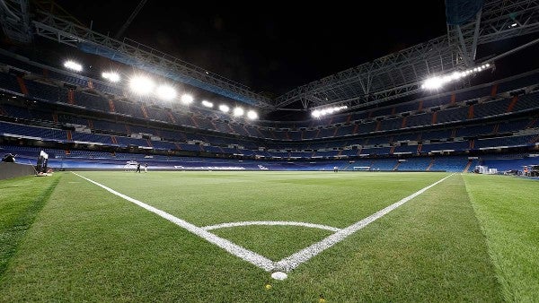 Regreso del Santiago Bernabéu tras 560 días cerrado 