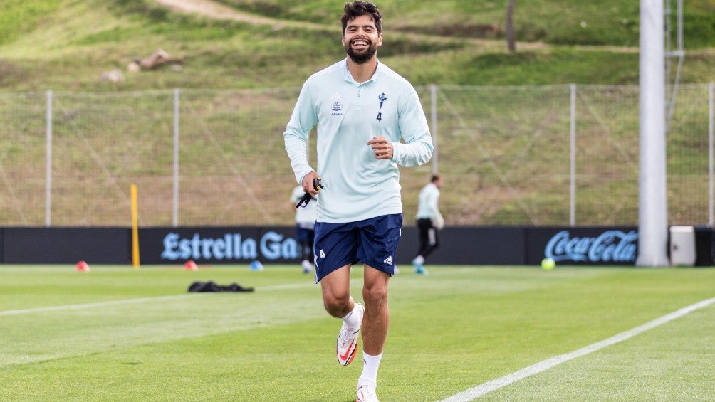 Néstor Araujo durante entrenamiento con el Celta de Vigo