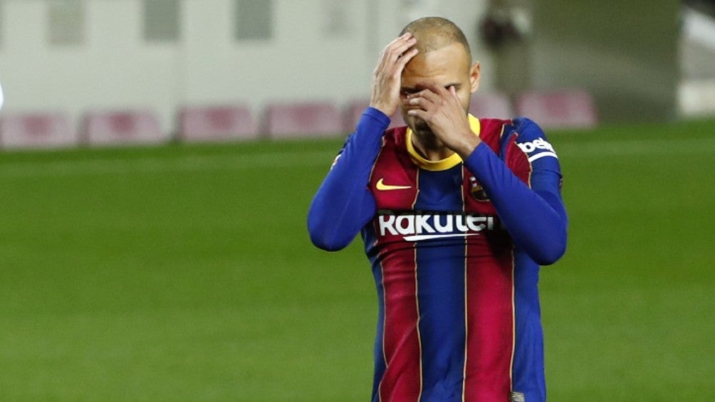 Martin Braithwaite reacciona durante partido con el Barcelona