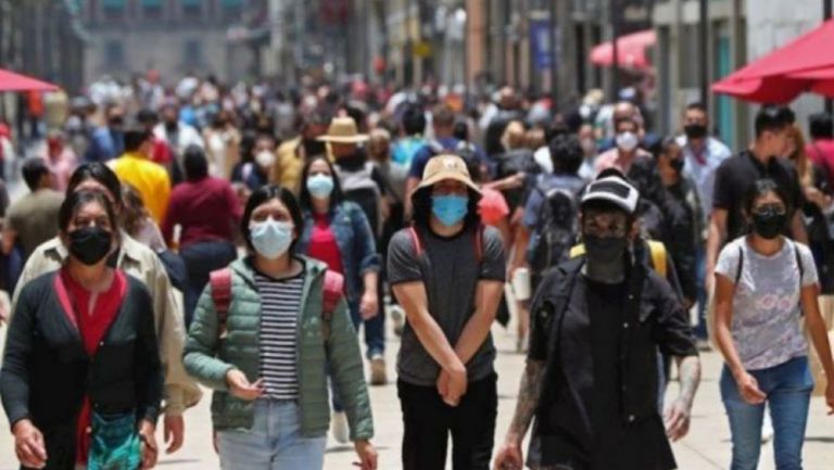 Habitantes de la CDMX durante la contingencia por el Covid-19 