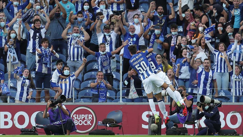 Jugadores del Porto, en festejo de gol