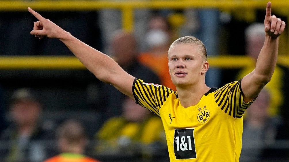 Erling Haaland celebra anotación con el Borussia Dortmund frente al Union Berlín