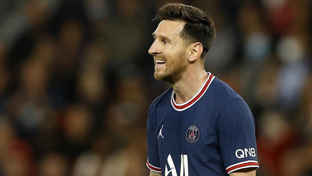 Lionel Messi en acción con PSG