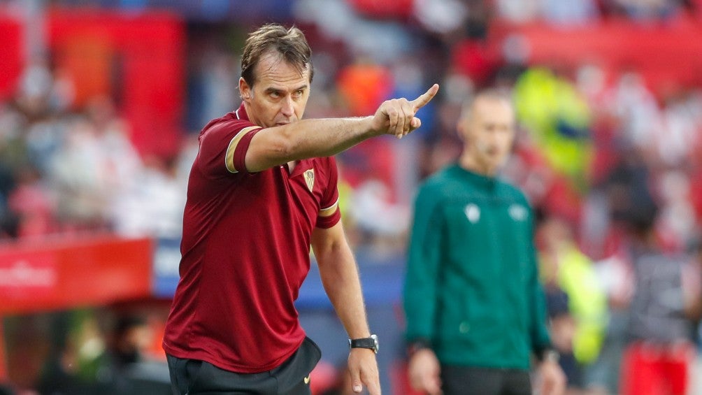 Julen Lopetegui durante un partido con el Sevilla