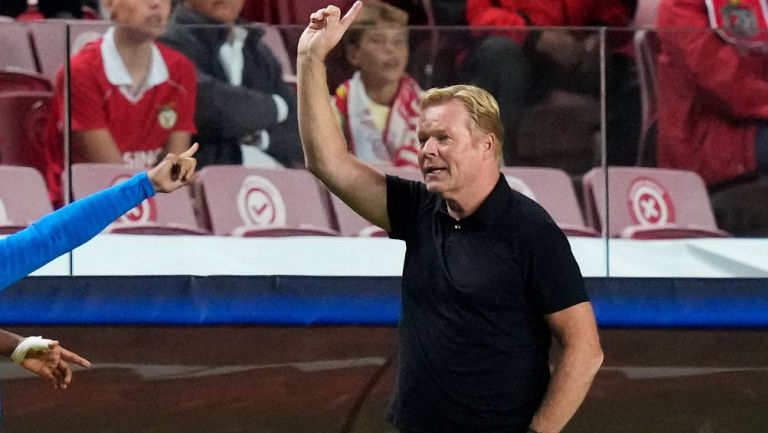 Ronald Koeman en el partido de Benfica