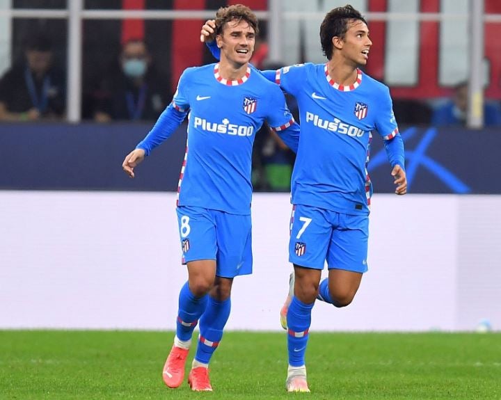 Griezman y João Félix en festejo