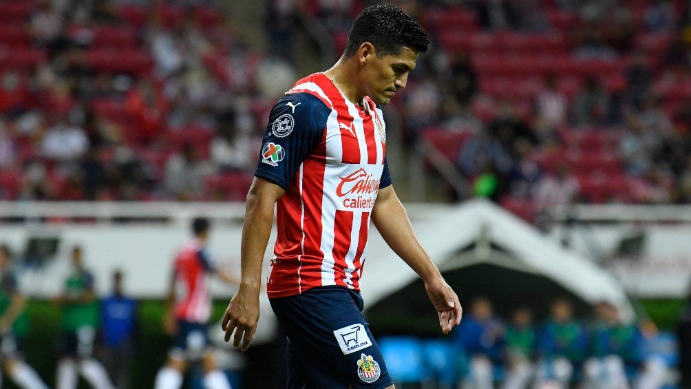 Chapo Sánchez en acción con Chivas