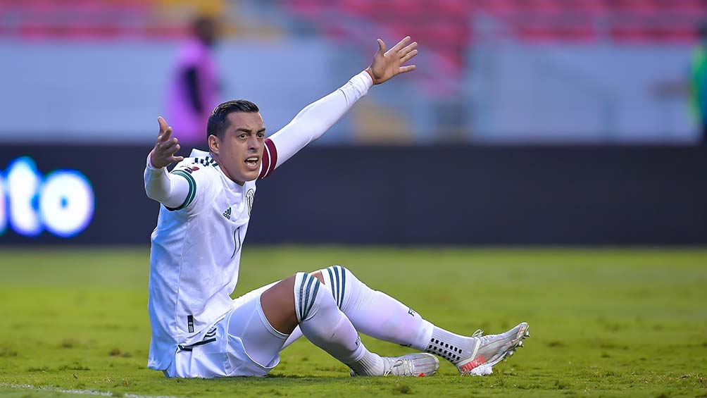 Rogelio Funes Mori en el partido ante Costa Rica