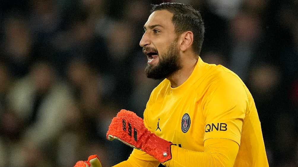 Donnarumma en un partido con el PSG