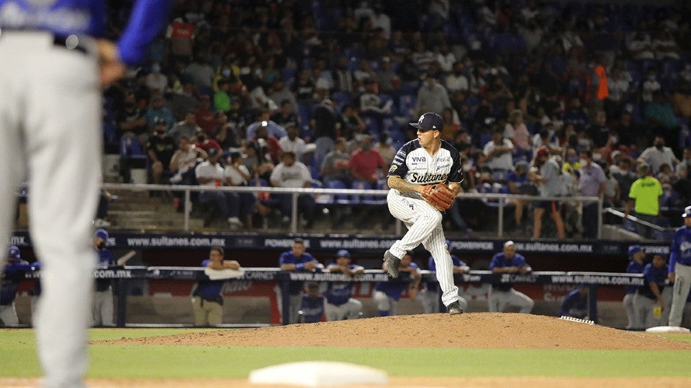 Partido entre Sultanes de Monterrey y los Charros de Jalisco 