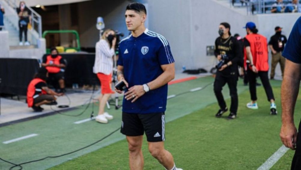 Alan Pulido previo a un partido del Sporting Kansas City